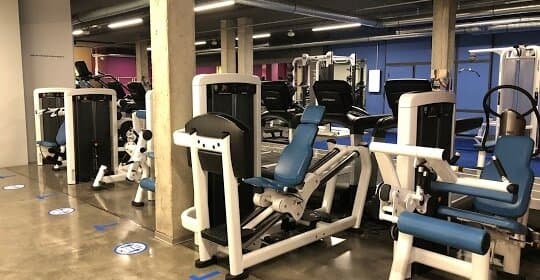 Gimnasio Sportia Cordón 5