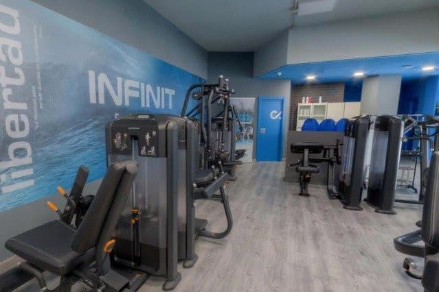 Gimnasio Infinit Fitness Magic World - Abierto 24 horas