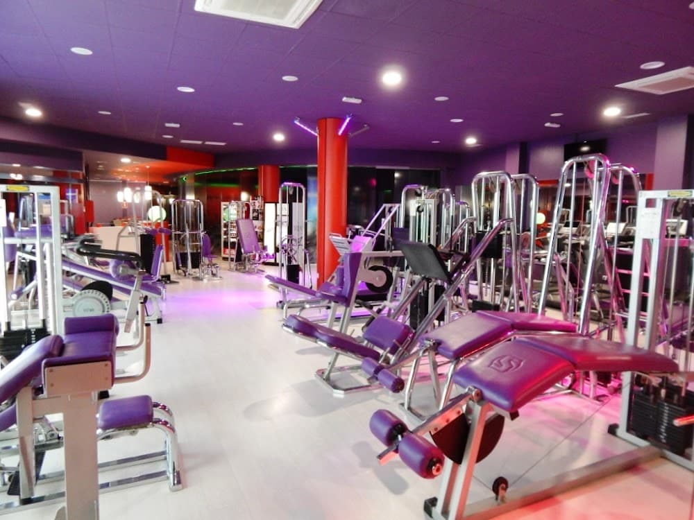 GIMNAS CAMPILLO SPORT - CLUB ESPORTIU MOLLERUSSA