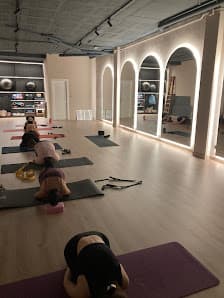 PILATES Y YOGA CUIDATE