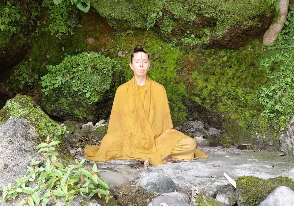Academia de Yoga & Dharma