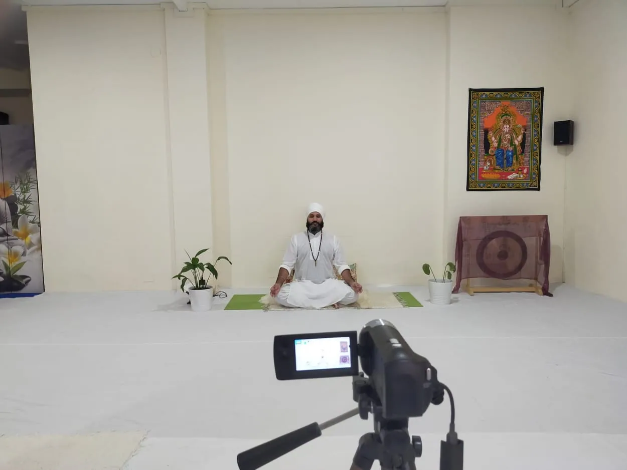 Centro Yoga Rasayan