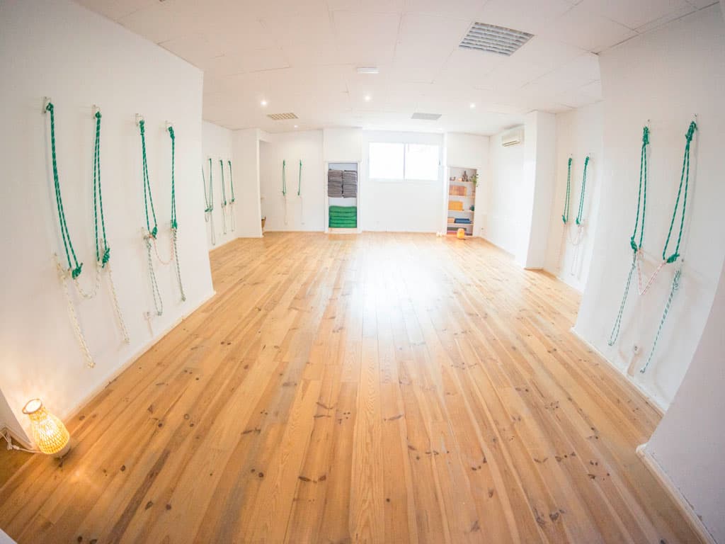 Urvashi Yoga Estudio