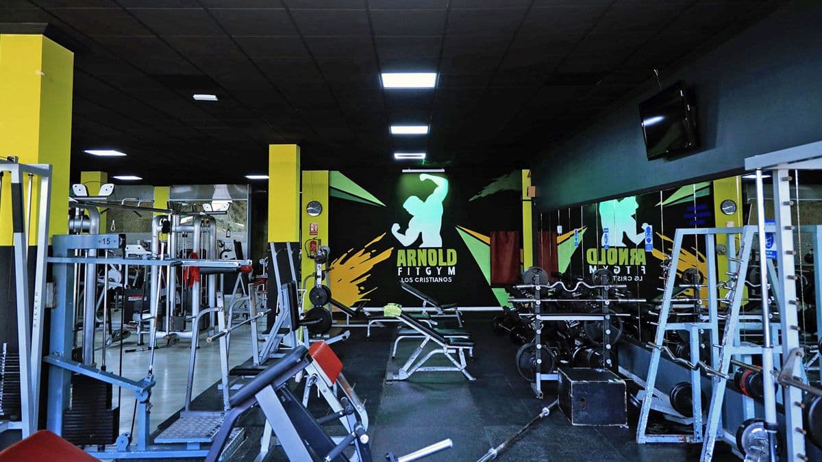 Gimnasio Arnold Fit Gym Los Cristianos
